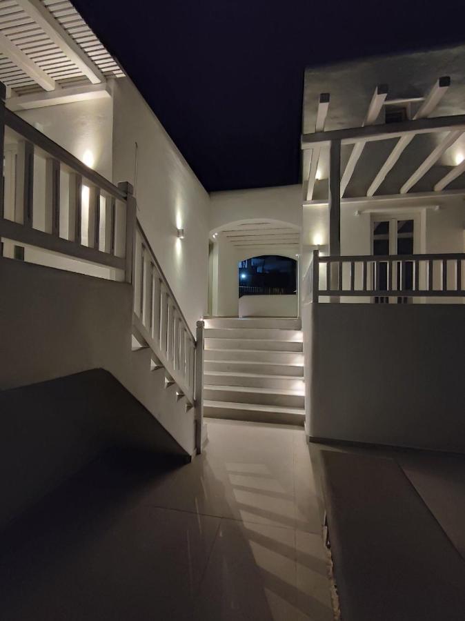Sofos Suites Mykonos Mykonos Town Bagian luar foto