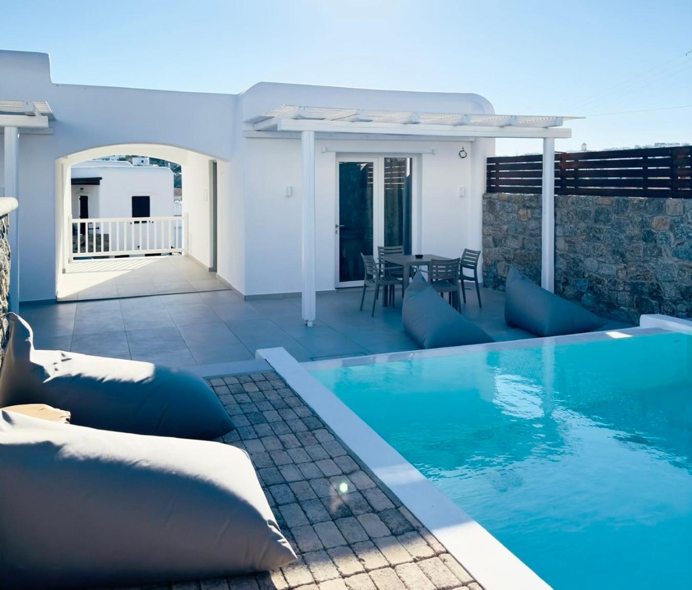 Sofos Suites Mykonos Mykonos Town Bagian luar foto
